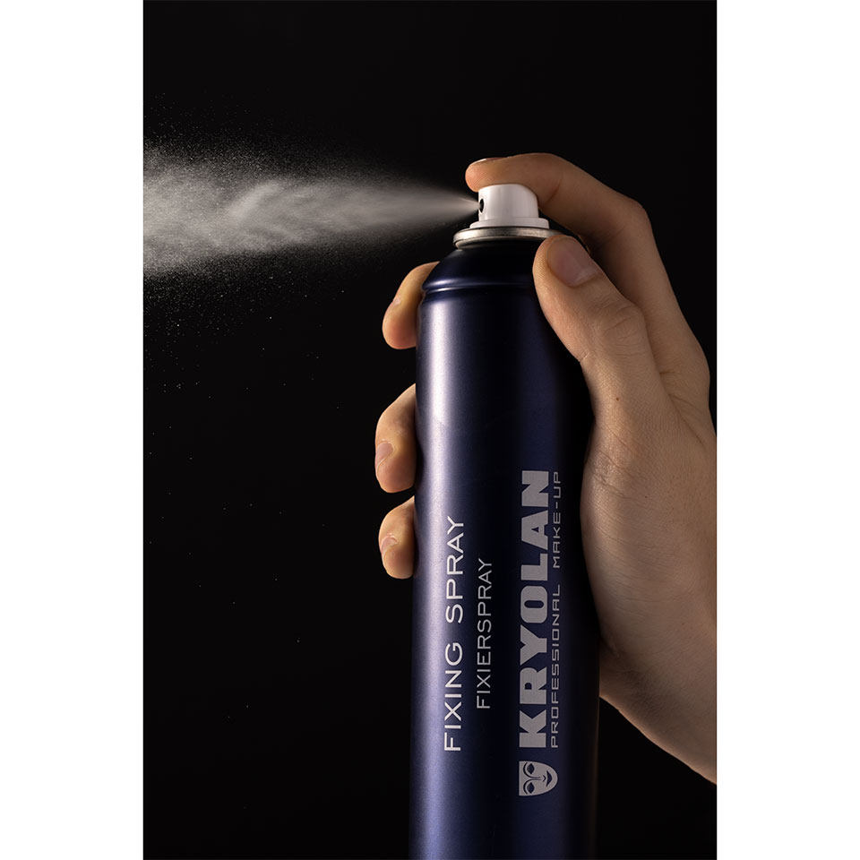 Fixing spray 3